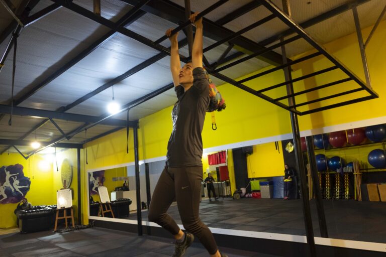 gym iranian woman 11